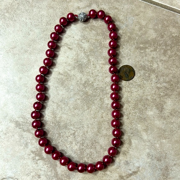 None Jewelry - Brand new hot pink pearls